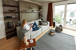 BelForm | Schrankett in zugeklapptem Zustand