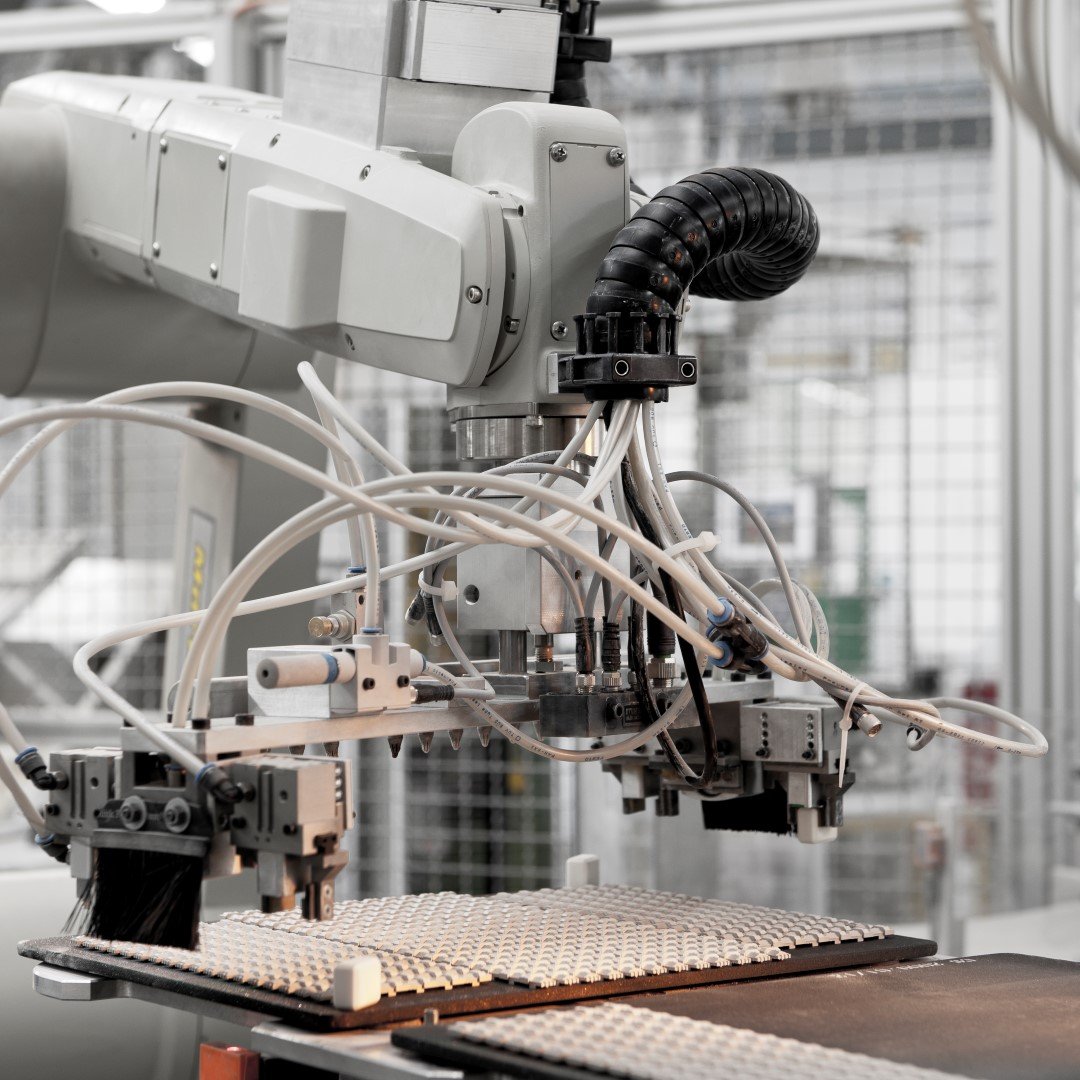 Sembach GmbH & Co. KG