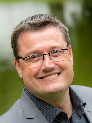 Carsten Pavlovits von der ACP Gruppe im Gespräch