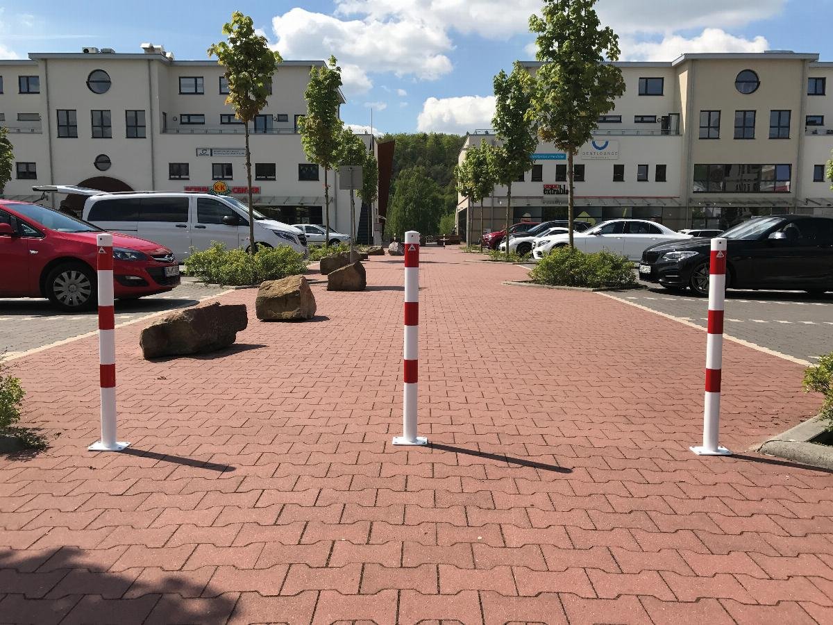 Absperrpfosten und Poller von STEIN HGS