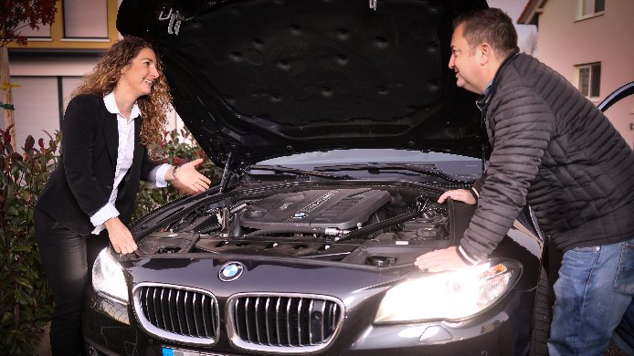 Firmenwagen leasen oder kaufen? FLOTTENAGENTIN Julia Dobler