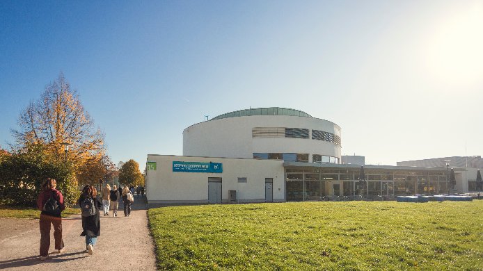 Bild zum Artikel: Studiengänge ohne Abitur finden