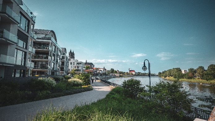 Die besten Städte zum Studieren - Elbe in Magdeburg