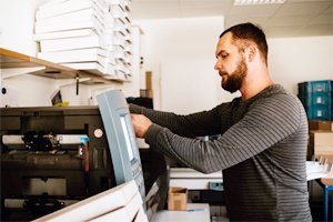 Lohnabrechnung an einen Dienstleister outsourcen