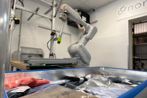 Taschensorter und Packroboterlösung