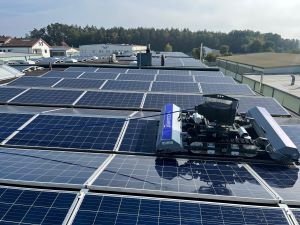 Photovoltaik-Reinigungsroboter