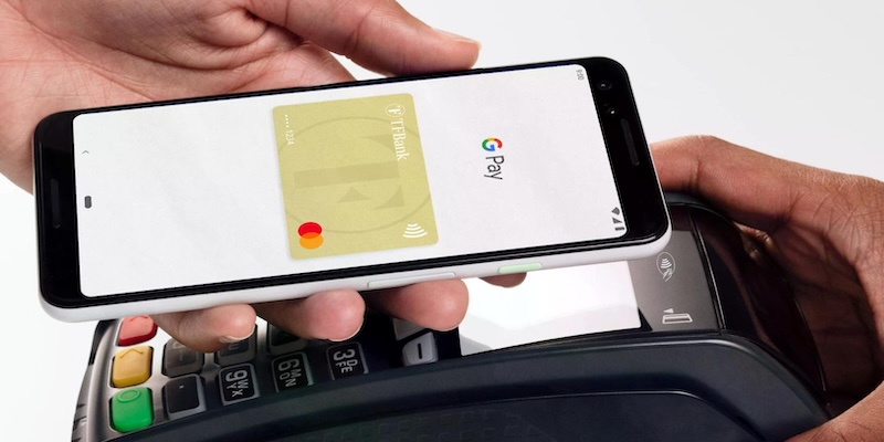 Mobil bezahlen mit der TF Bank Mastercard Gold - Symbolbild für das Thema TF Bank Erfahrungen AB