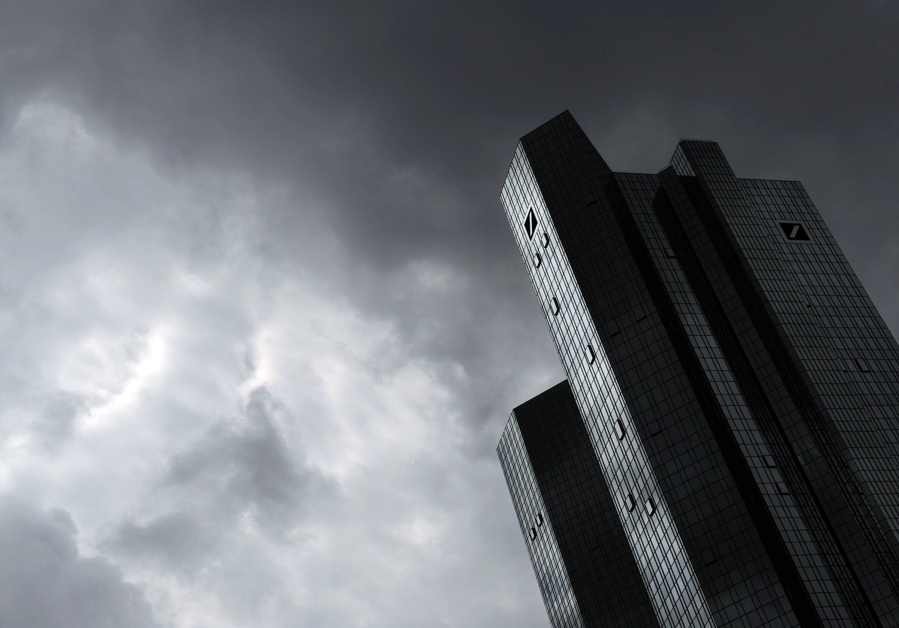 Etf Market French Fund Nudges Ahead