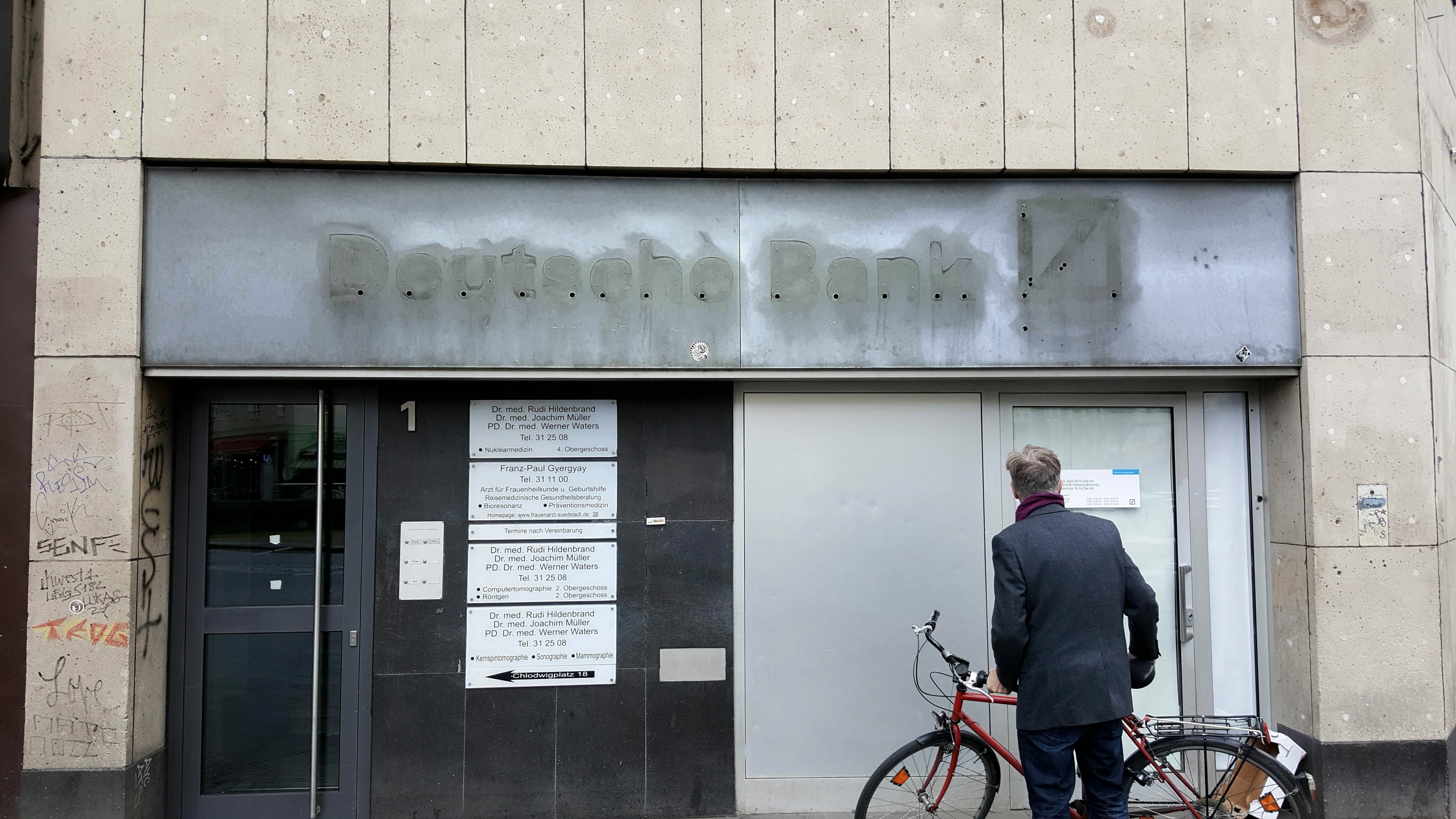 Bank Closures The Problem With Cutting Branches