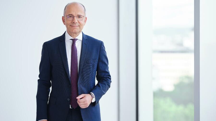 Die Staatliche Forderbank Kfw Stellt Sich Auf Eine Antragsflut Von Unternehmen Ein