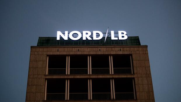Nordlb Kommt Beim Abbau Von 2800 Jobs Ohne Kundigungen Aus