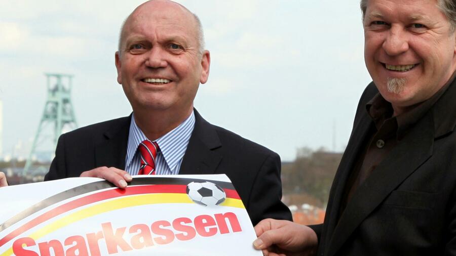 Sparkassen Kontrahenten Sind Der Oberburgermeister Und Der Sparkassenchef