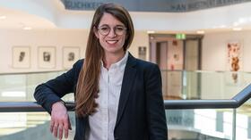 Die Gesundheitsökonomin lehrt und forscht an der Digital Engineering Fakultät der Universität Potsdam und des Hasso-Plattner-Instituts (HPI). Quelle: Felix Korfmann