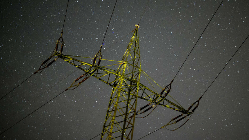 Kampf Gegen Energiewende Energieversorger Droht Mit Stromausfall