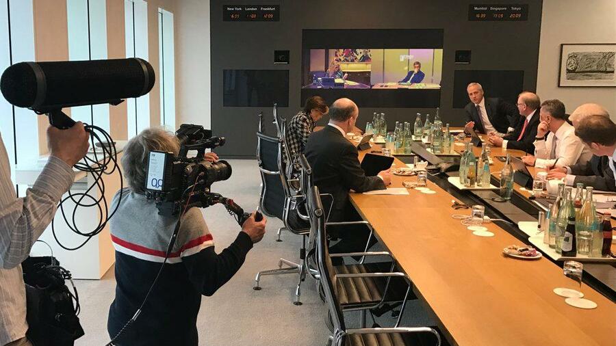 Vorstandssitzung Was Uns Dieses Foto Uber Die Deutsche Bank Verrat