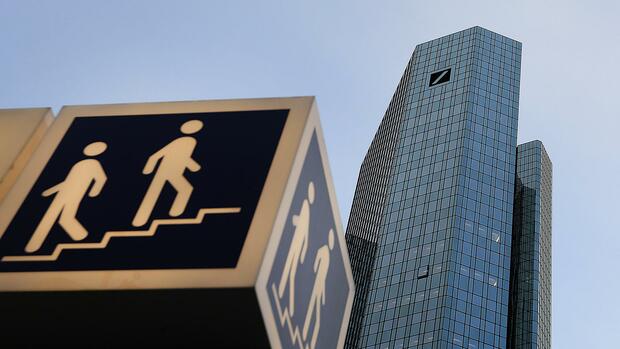Deutsche Bank Und Commerzbank Bundesregierung Wirbt Fur Fusion